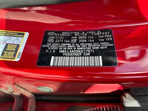 Used 2022 Hyundai Elantra SE FWD image 16