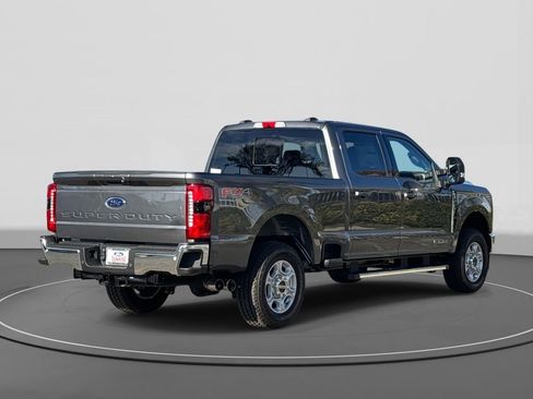 New 2026 Ford F250 XLT w/ XLT Premium Package image 5