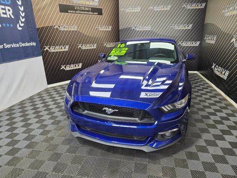 Used 2016 Ford Mustang GT image 3