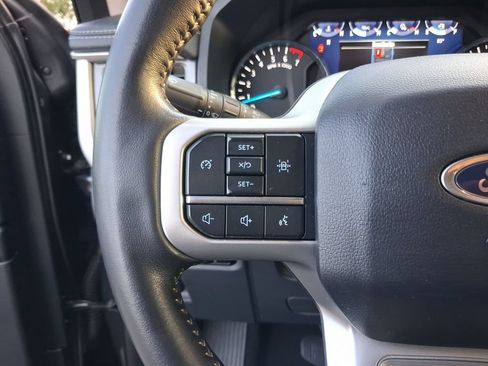 Used 2024 Ford Expedition Max XLT RWD image 19