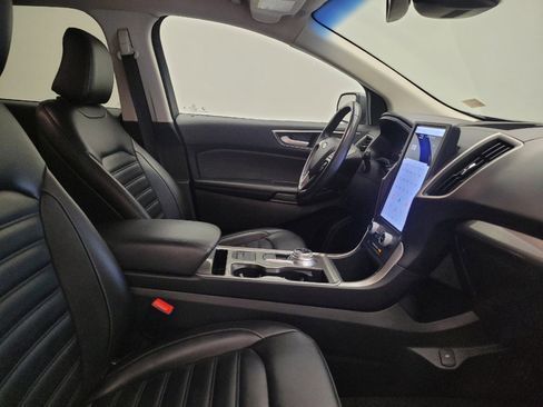Used 2023 Ford Edge SEL image 21