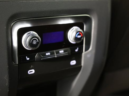 Certified 2023 GMC Yukon XL Denali image 12