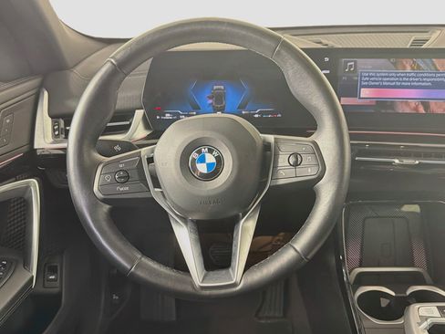 Used 2026 BMW X2 xDrive28i AWD/4WD image 18