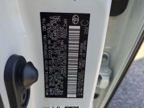 Used 2017 Toyota Prius Four Touring image 28