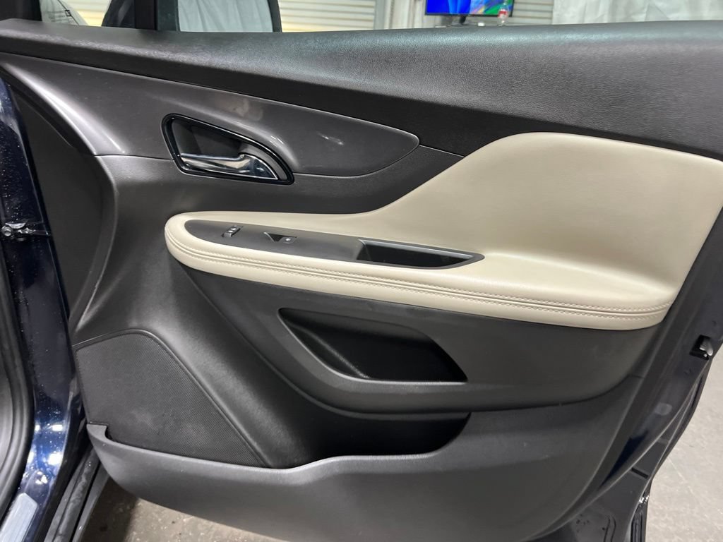 Used 2022 Buick Encore Preferred w/ Safety Package AWD/4WD image 10