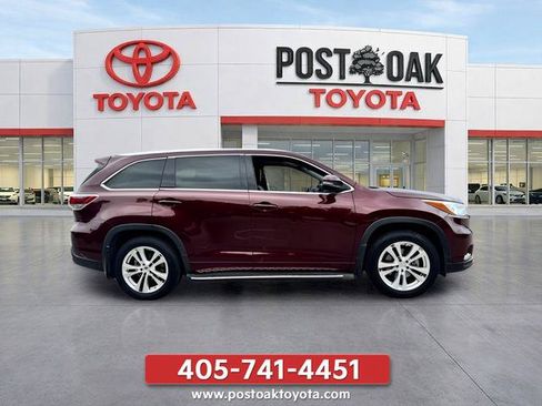 Used 2016 Toyota Highlander Limited Platinum AWD/4WD image 8