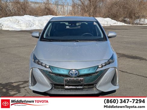 Used 2017 Toyota Prius Prime Premium FWD image 8