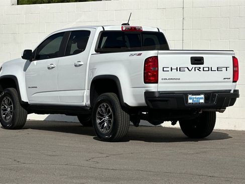 Used 2021 Chevrolet Colorado ZR2 image 3