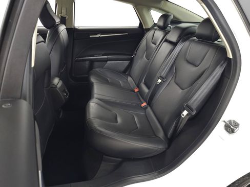 Used 2020 Ford Fusion Titanium FWD image 30