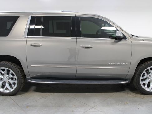 Used 2019 Chevrolet Suburban Premier w/ Max Trailering Package image 11