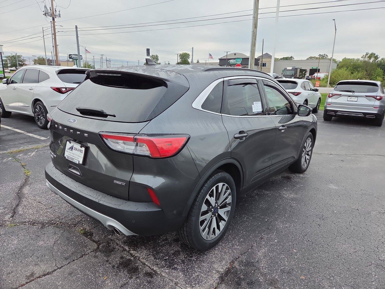 Used 2020 Ford Escape Titanium AWD/4WD image 26