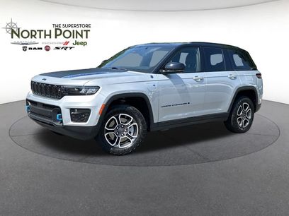 Certified 2022 Jeep Grand Cherokee Trailhawk w/ Advanced Protech Group II