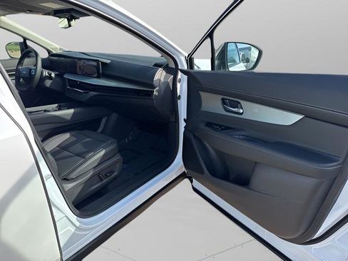 New 2025 Nissan Murano SL image 23