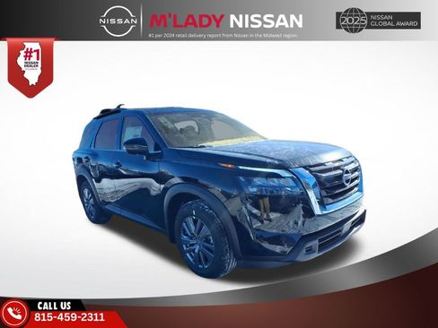 New 2025 Nissan Pathfinder SV image 1