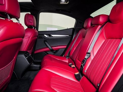 Used 2017 Maserati Ghibli S Q4 image 16