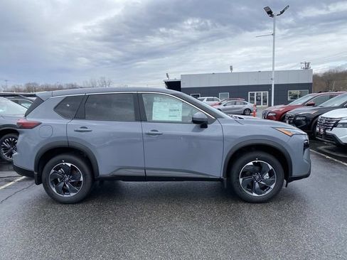 New 2026 Nissan Rogue SV w/ Cold Weather Package AWD/4WD image 3
