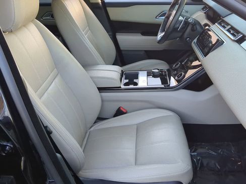 Used 2020 Land Rover Range Rover Velar R-Dynamic S image 23