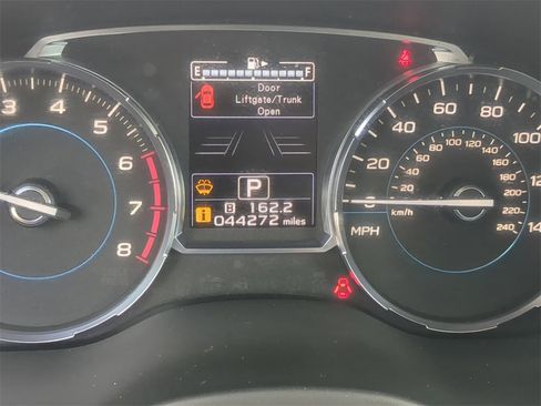 Used 2017 Subaru Forester 2.5i Premium image 31