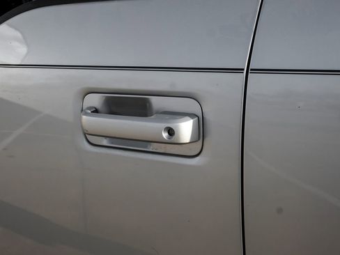 Used 2017 Ford F250 Lariat w/ FX4 Off-Road Package image 43