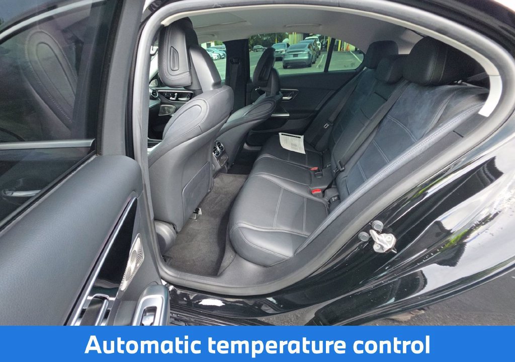 Used 2022 Mercedes-Benz C 300 Sedan image 12