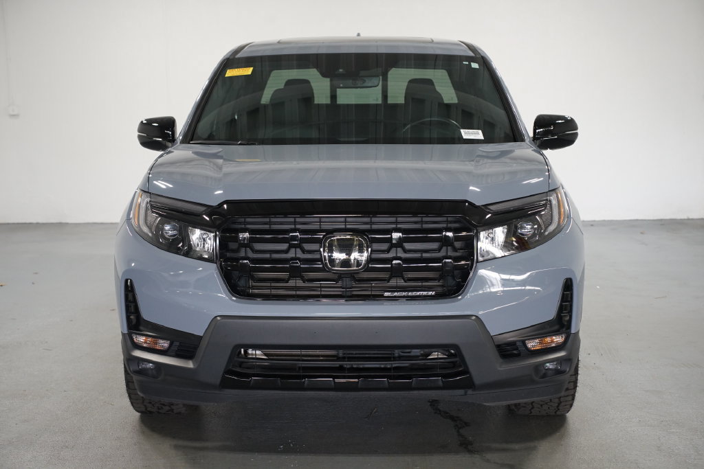 Used 2024 Honda Ridgeline Black Edition image 2