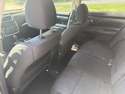 Used 2017 Nissan Altima 2.5 S w/ Power Driver Seat Package FWD image 21