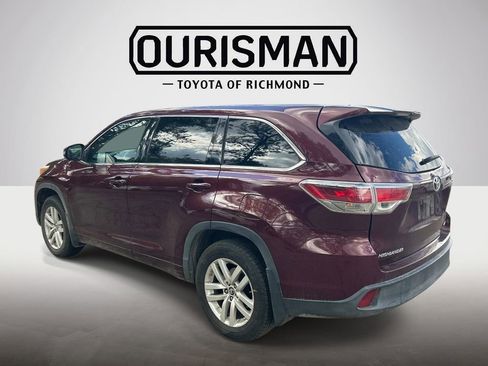 Used 2016 Toyota Highlander LE image 6