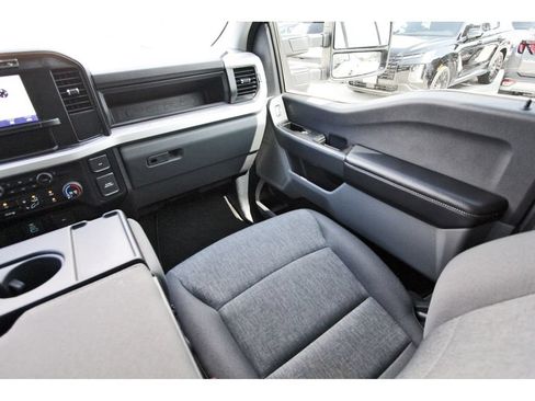 Certified 2024 Ford F250 XL w/ STX Appearance Package AWD/4WD image 13