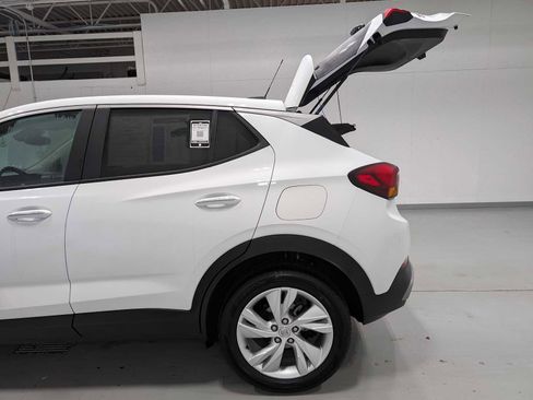 Certified 2024 Buick Encore GX Preferred image 11