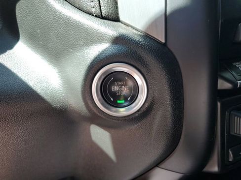 Used 2021 GMC Sierra 2500 Denali w/ Denali Ultimate Package image 26