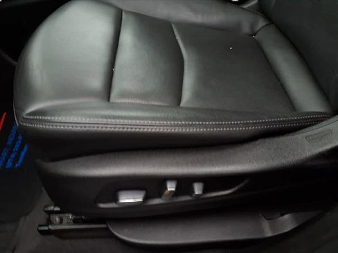 Used 2021 Cadillac XT6 Sport image 17