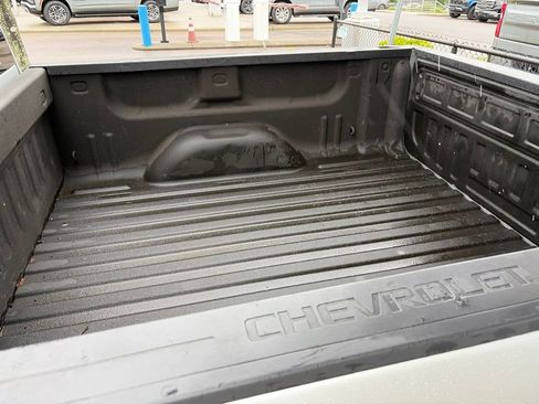 Used 2018 Chevrolet Silverado 1500 LT w/ All Star Edition AWD/4WD image 10