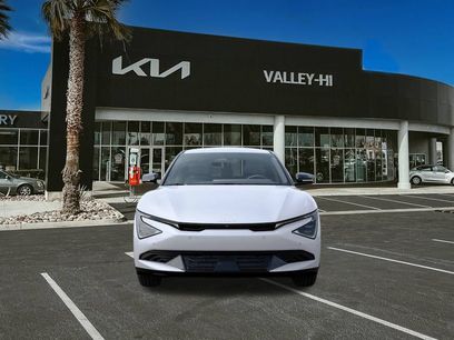 New 2025 Kia EV6 Wind