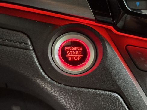 Certified 2023 Honda Odyssey Sport image 26