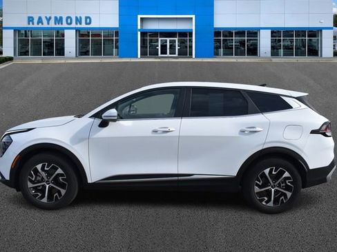 Certified 2024 Kia Sportage EX FWD image 6