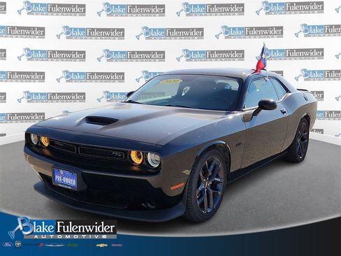 Used 2023 Dodge Challenger R/T w/ Blacktop Package image 1