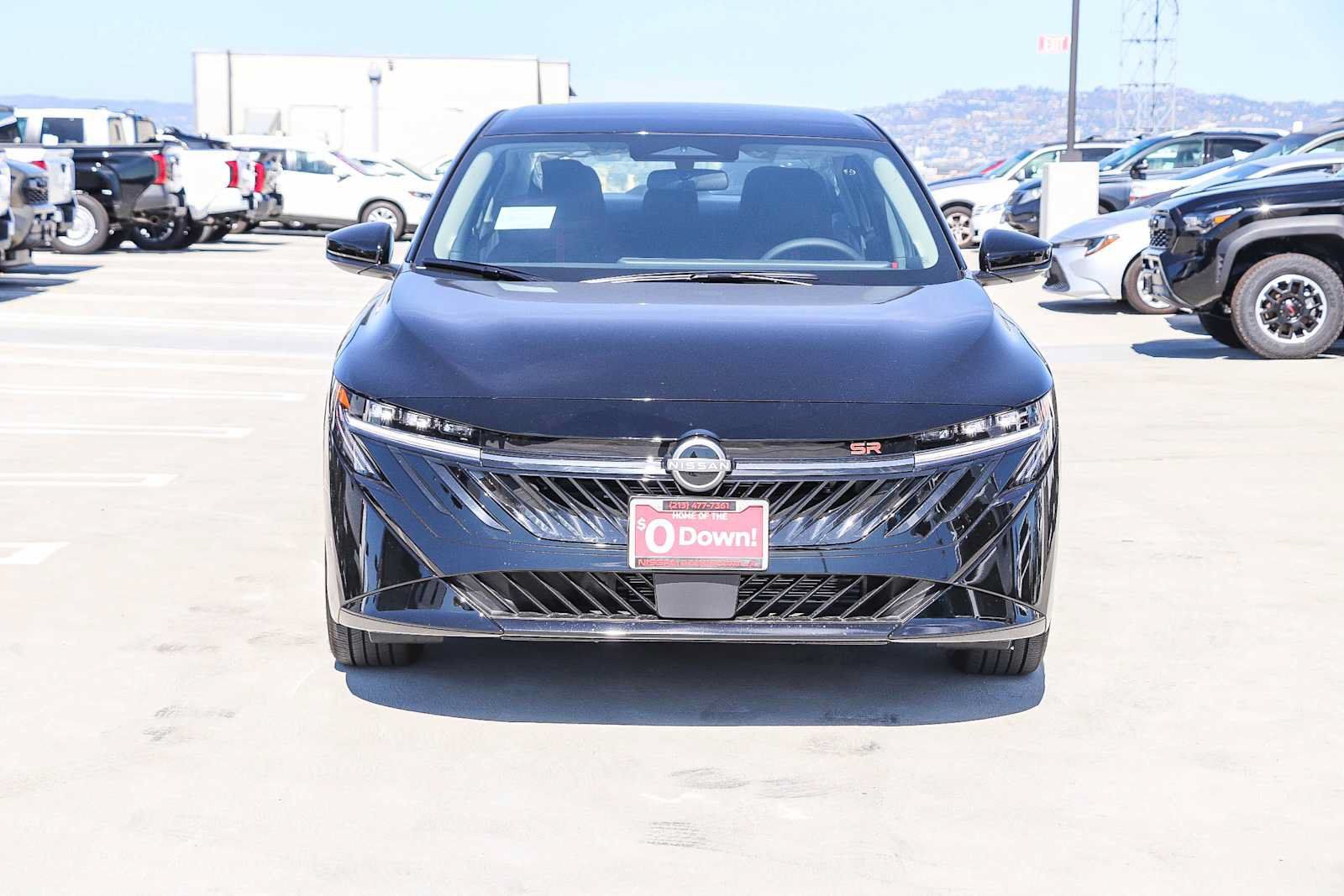 New 2027 Nissan Sentra SR w/ Floor Mat Package FWD image 2