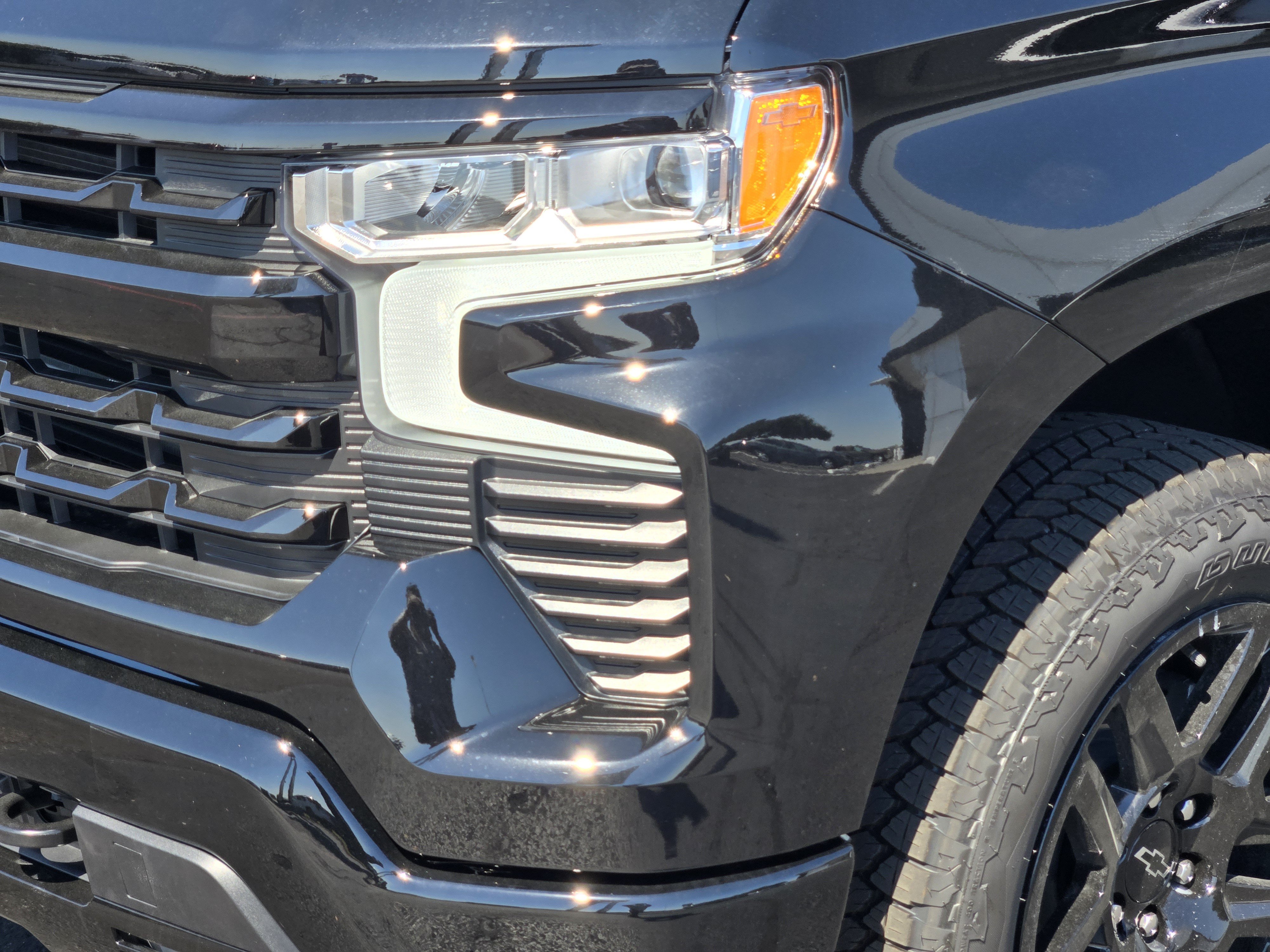 New 2026 Chevrolet Silverado 1500 RST w/ RST Select Package AWD/4WD image 6