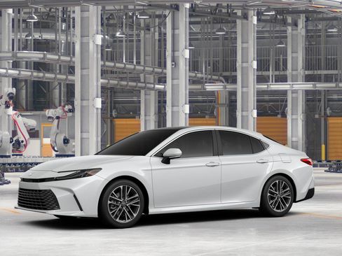 New 2026 Toyota Camry XLE FWD image 3