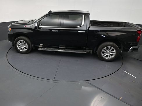 Used 2023 Chevrolet Silverado 1500 LTZ AWD/4WD image 13