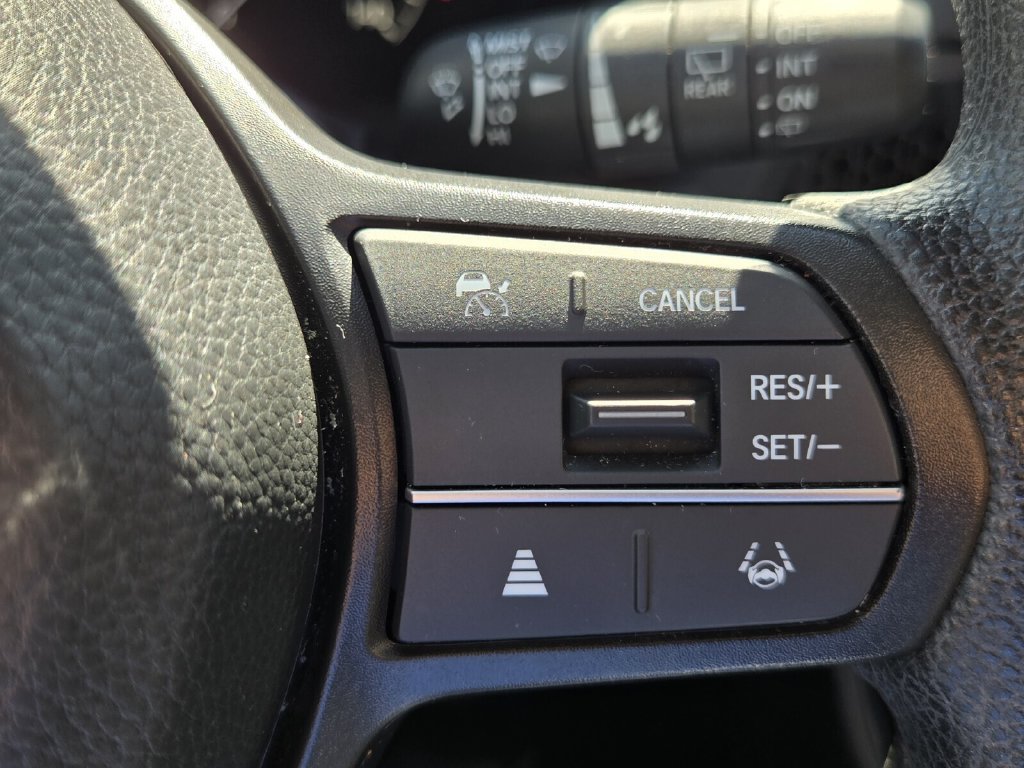 Used 2025 Honda CR-V EX image 25