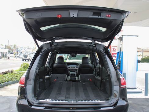 Used 2021 Mercedes-Benz GLS 63 AMG 4MATIC image 28