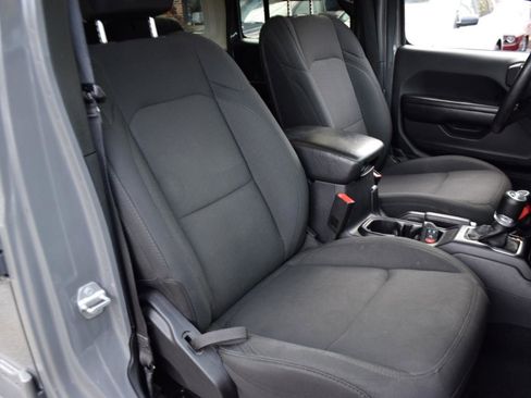 Used 2020 Jeep Wrangler Unlimited Sport S AWD/4WD image 19