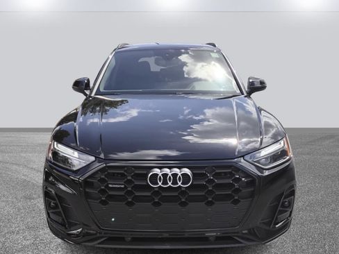 Certified 2025 Audi Q5 2.0T Premium image 2