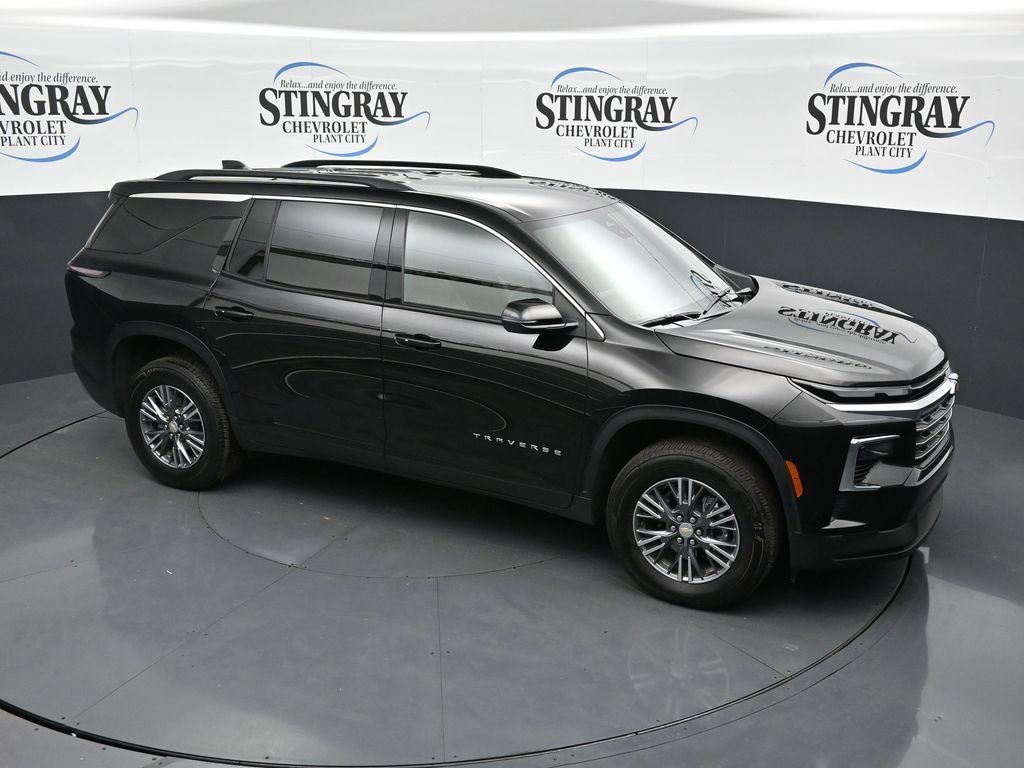Certified 2026 Chevrolet Traverse LT AWD/4WD image 18