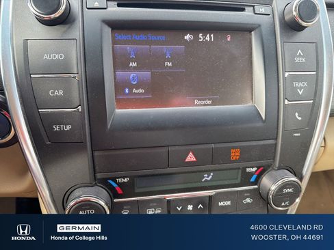 Used 2015 Toyota Camry LE w/ Four Season Floor Mat Package image 17