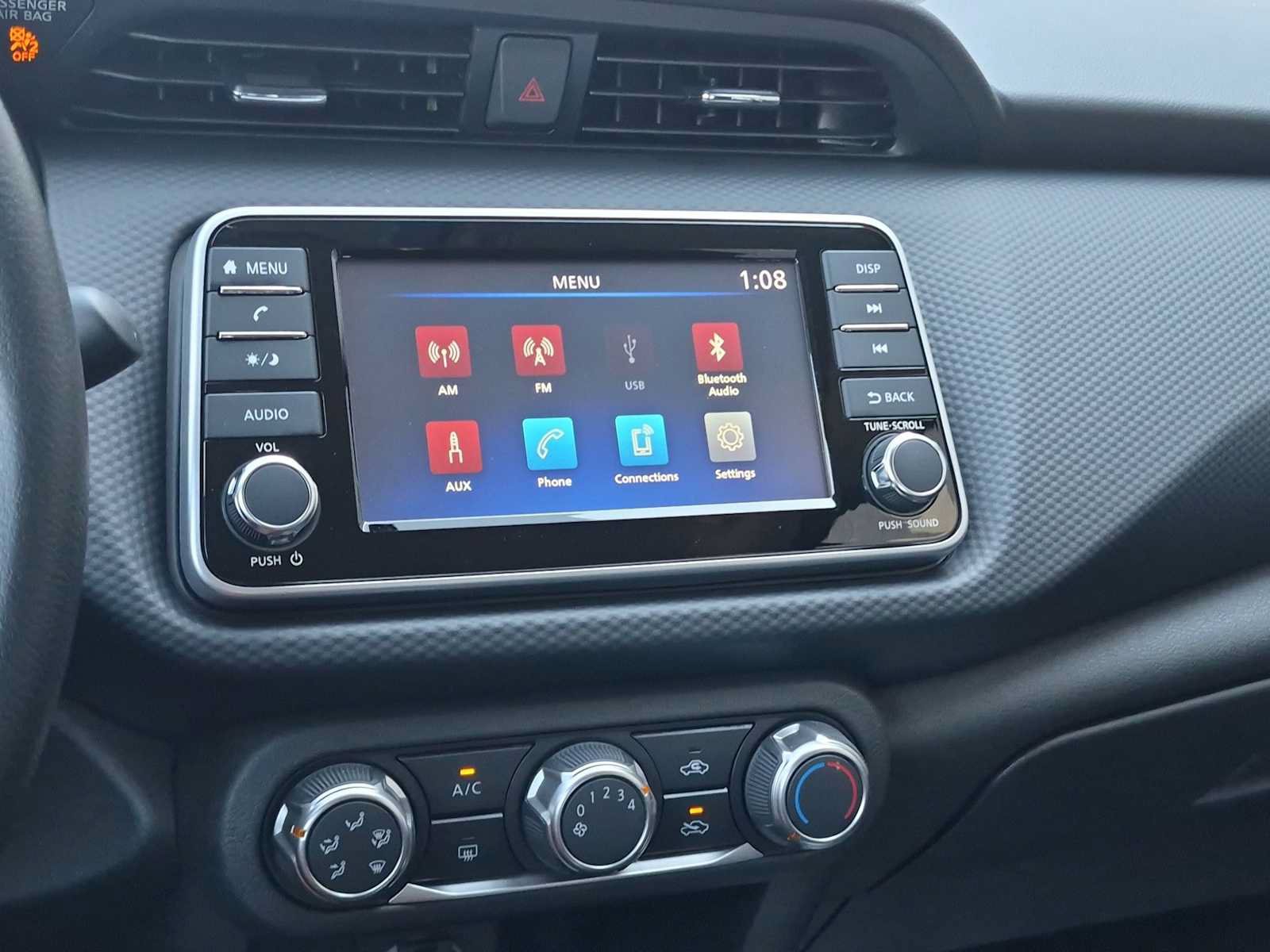 Used 2025 Nissan Kicks Play S FWD image 26