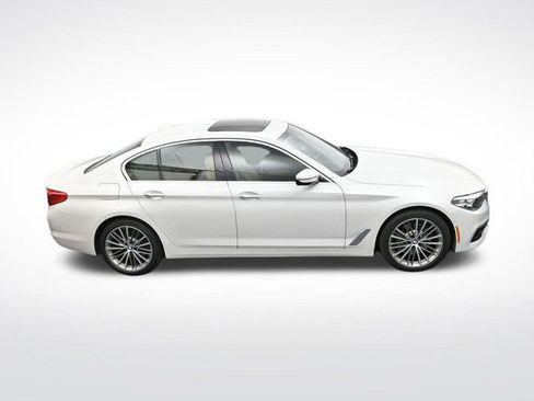 Used 2018 BMW 540i image 19