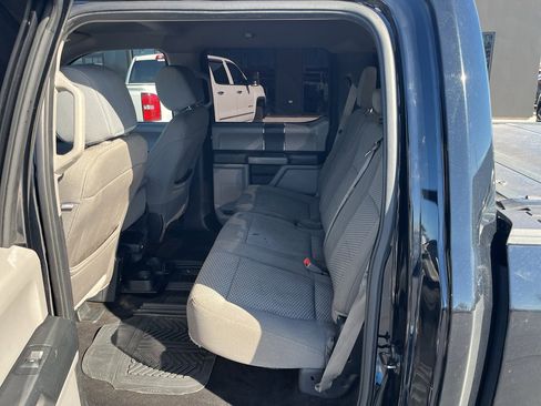 Used 2018 Ford F150 XLT image 23