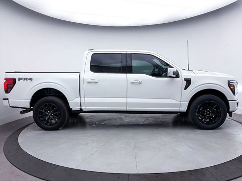 Used 2025 Ford F150 Platinum w/ FX4 Off-Road Package image 45